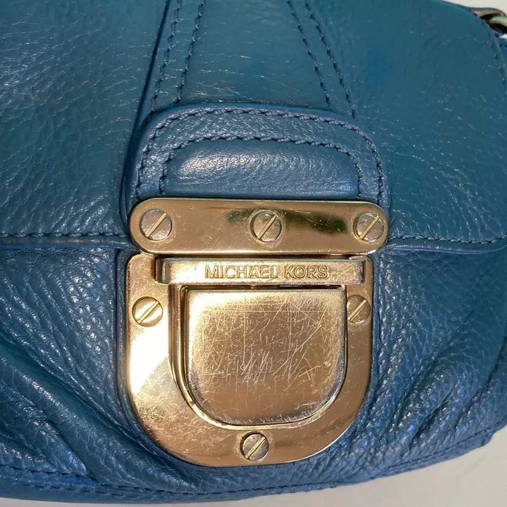 Michael Kors Blue Leather Small Crossbody Bag 6' X 8